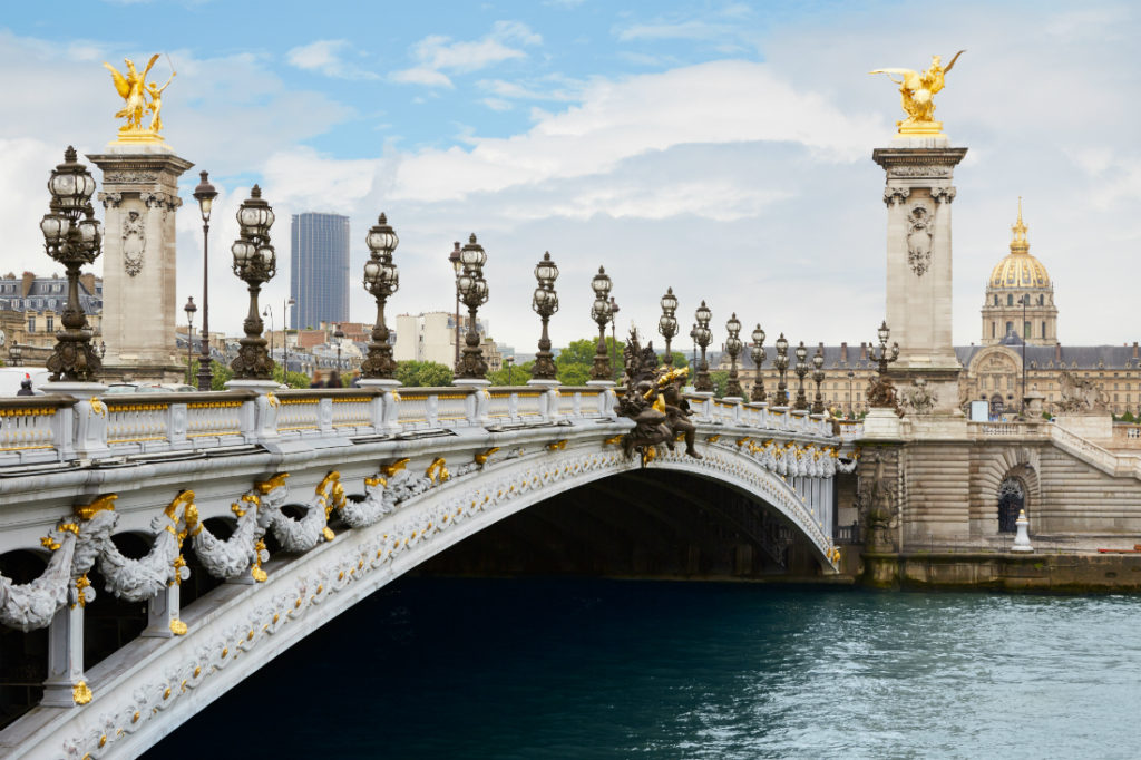 Spring in Paris. SkyLuxTravel Blog. SkyLux - Discounted Business and First Class Flights