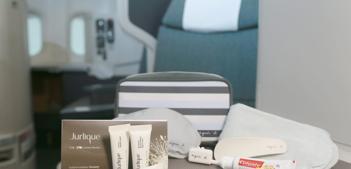 coupon Screenplay bust What's Inside A Business Class Amenity Kit? - SkyLuxTravel Blog