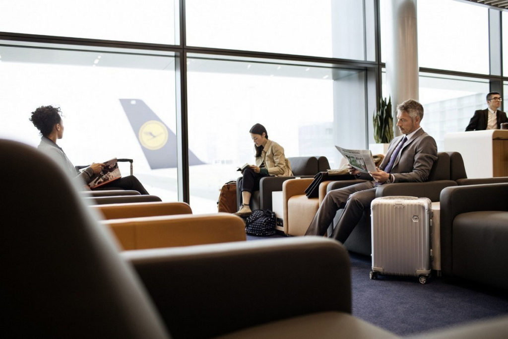 Lufthansa is Certified as a 5-Star Airline: Business Class Lounge. SkyLux - Discounted Business and First Class Flights.