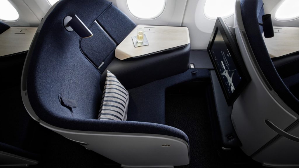 Finnair Business Class now comes with Airlounge Seats