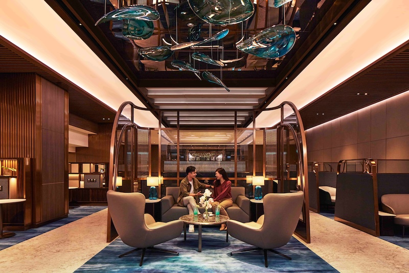 Business Class Lounges
