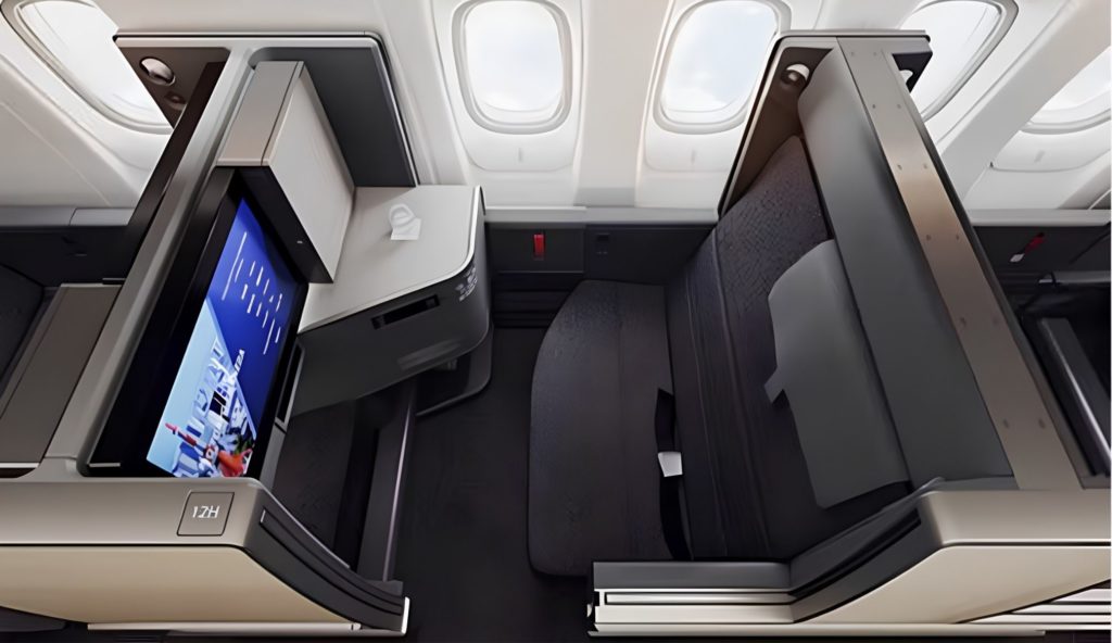 ANA - The Room - Business class
