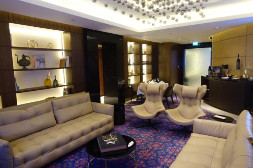 Top 10 World’s Best Airport Lounges Part 1