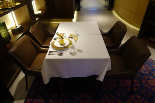 Top 10 World’s Best Airport Lounges Part 1